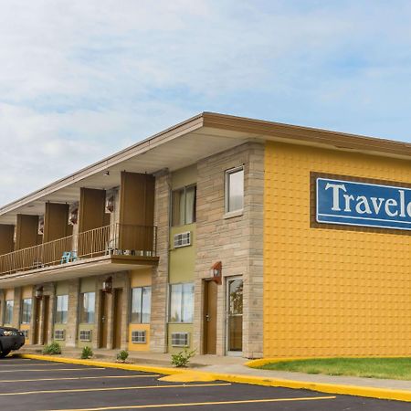 Travelodge by Wyndham Bloomington Eksteriør billede